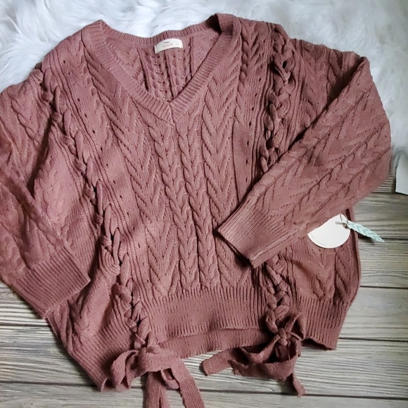 Audrey Cinnamon Sweater - Picture 4 of 6